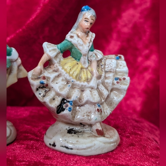 German Bisque Miniature Figurines: Rococo Dancing CoupleVintage 2 1/2" Pair - Picture 8 of 9